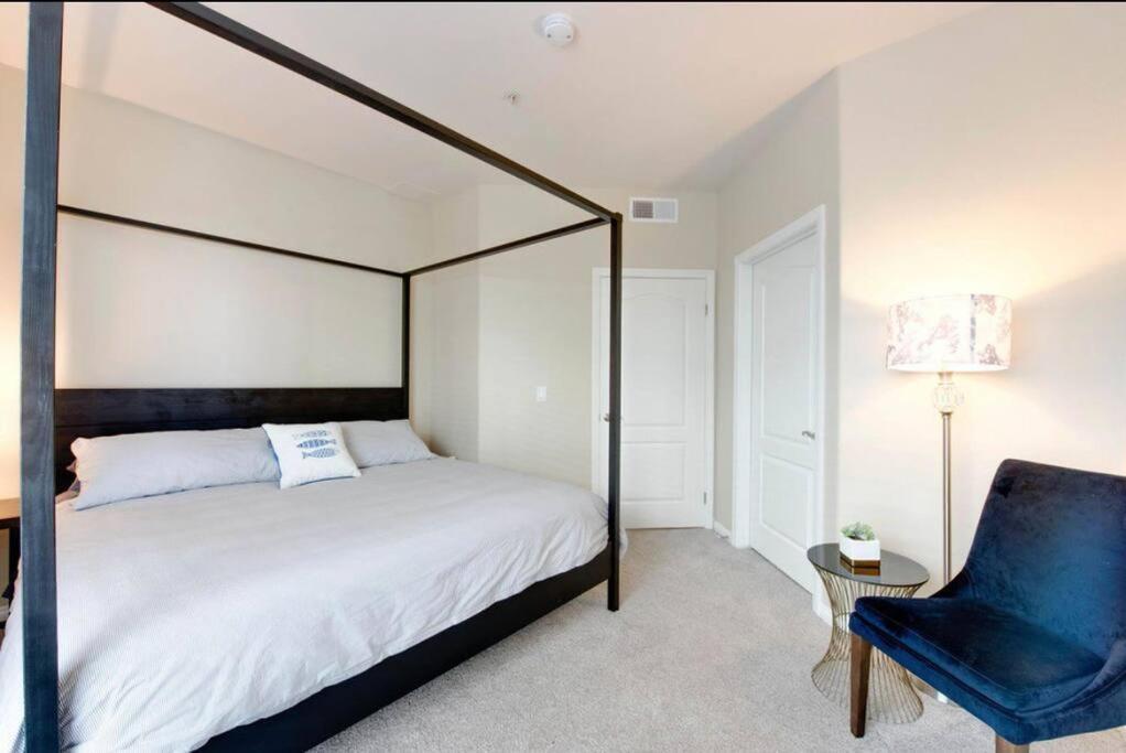 The Nest A Spacious 1 Bedroom Apartment With A Pool View ロサンゼルス エクステリア 写真